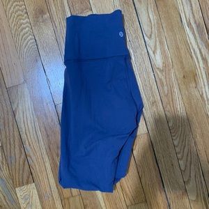 Lululemon, soft, light purple leggings.